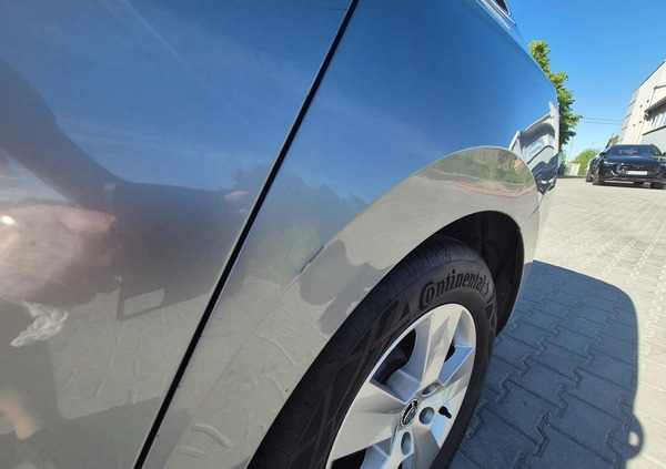 Skoda Superb cena 65000 przebieg: 145000, rok produkcji 2015 z Przysucha małe 154